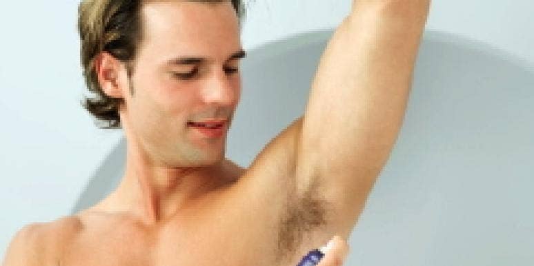 Muscled dude sperm sprays